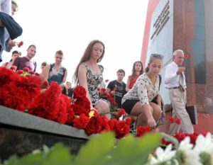 22 iunie flori memorial