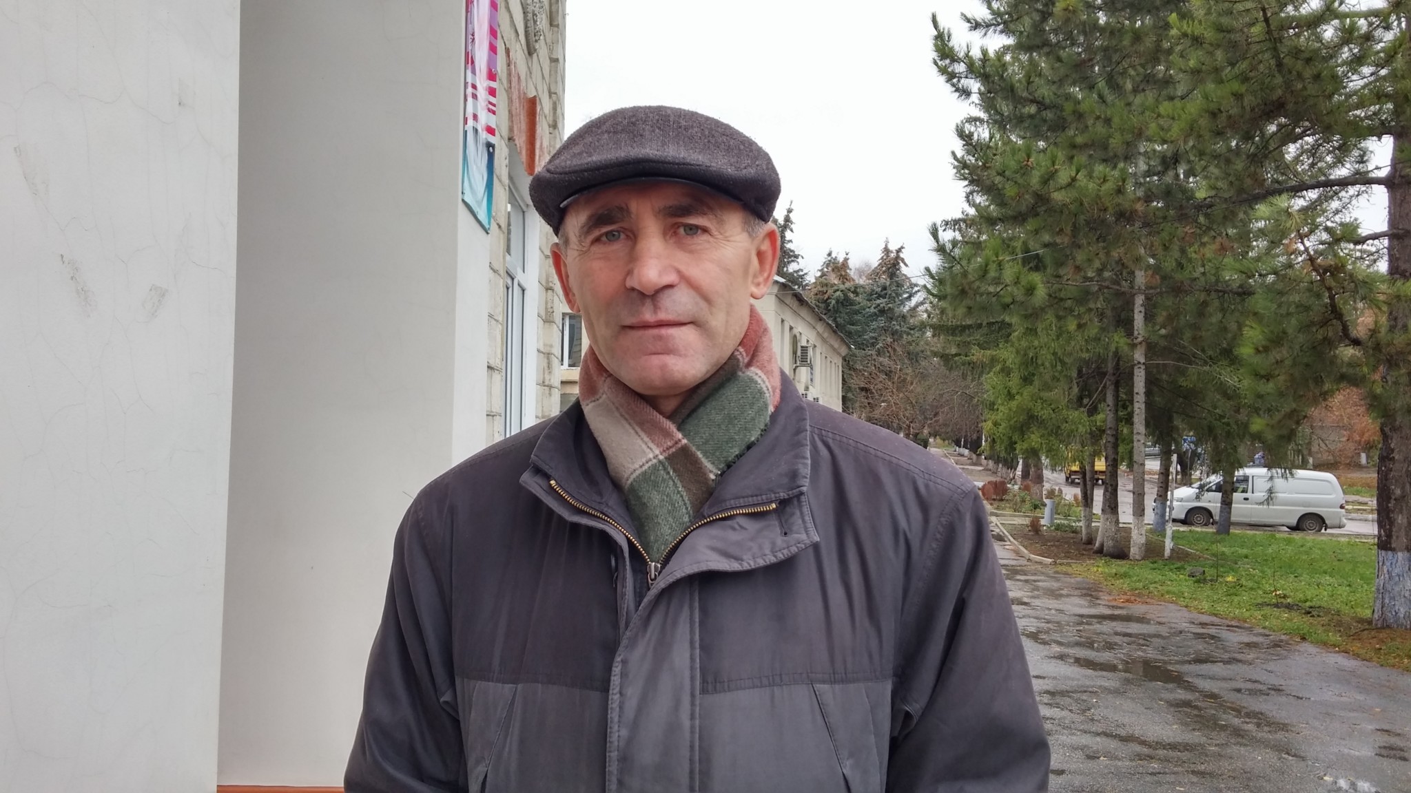 Gheorghe Răileanu, primarul orașului Cimișlia, a îndemnat locuitorii orașului să se informeze din mai multe surse și să iasă la vot.