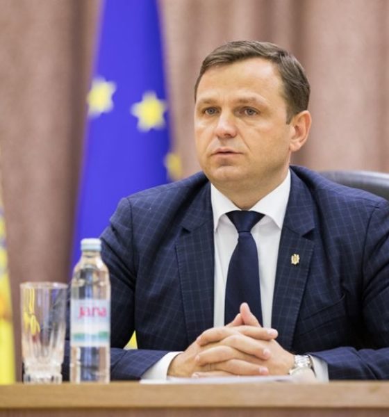 ridicarea imunitatii parlamentare moldova)