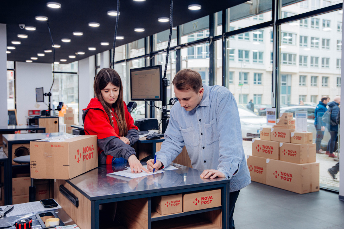 10,1 milioane de colete livrate, 915.194 de clienți, 60,5 milioane de lei achitați sub formă de taxe și 41,5 milioane de lei investiți — rezultatele Nova Post în Moldova pentru anul 2025
